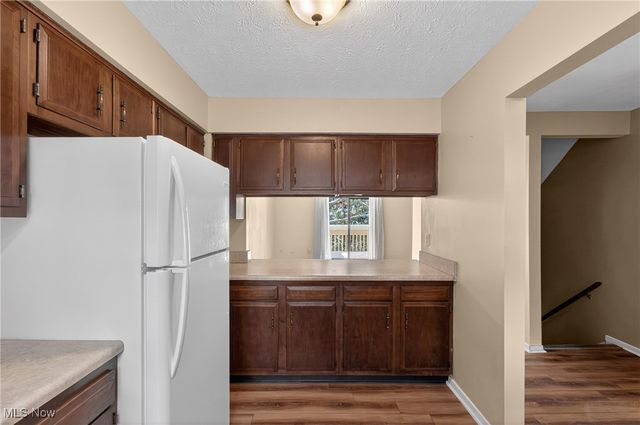 7821 Hills And Dales Road NW C, Massillon, OH 44646