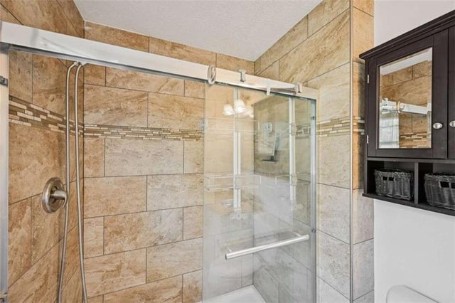 1041 Cooper Lane, Rutledge, GA 30663