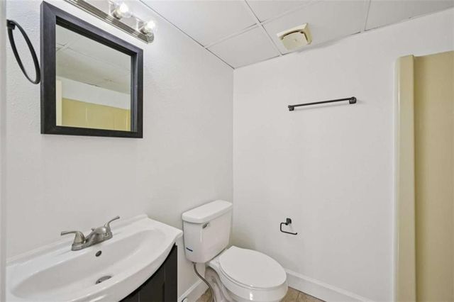 1041 Cooper Lane, Rutledge, GA 30663