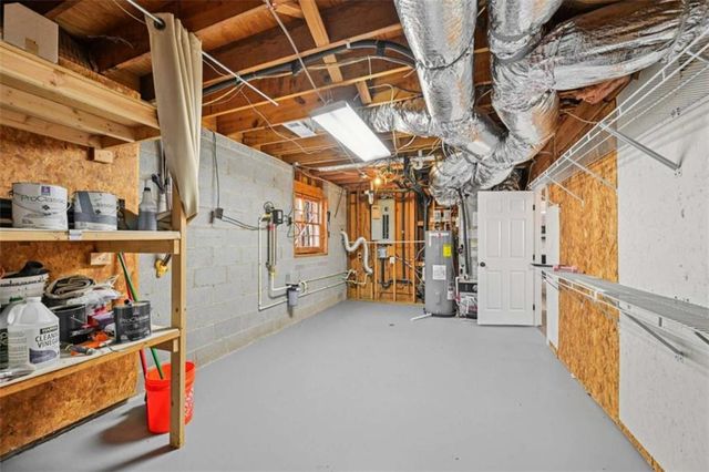 1041 Cooper Lane, Rutledge, GA 30663