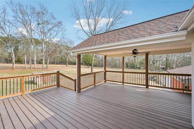 1041 Cooper Lane, Rutledge, GA 30663