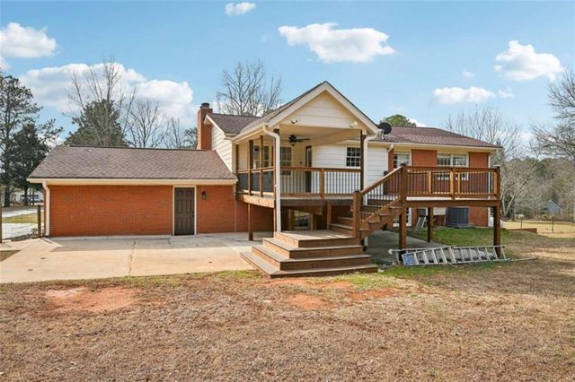 1041 Cooper Lane, Rutledge, GA 30663