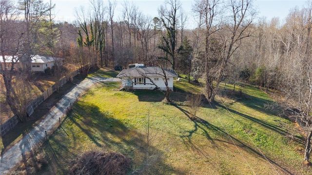 4244 Alamance Church Road, Liberty, NC 27298