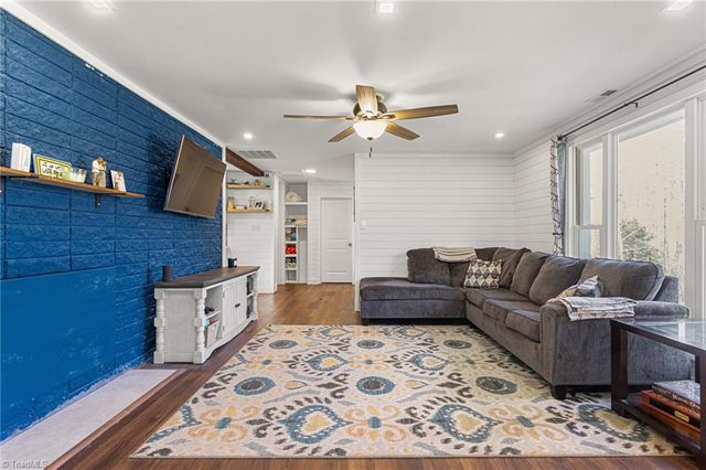 4244 Alamance Church Road, Liberty, NC 27298