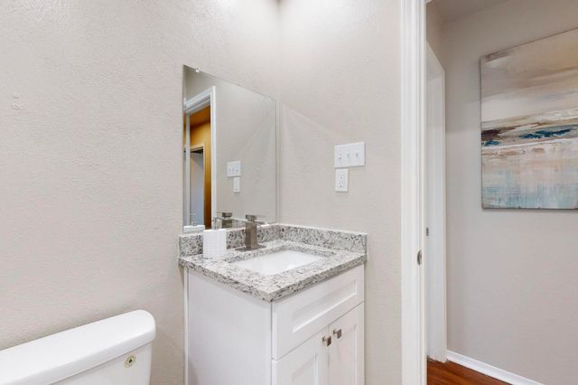 128 SE Gardens Boulevard, Burleson, TX 76028