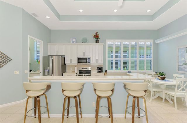 2104 MATTAMY COURT, Venice, FL 34292