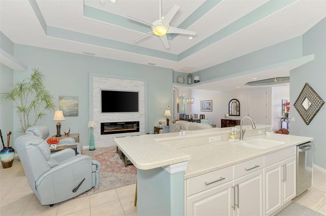 2104 MATTAMY COURT, Venice, FL 34292