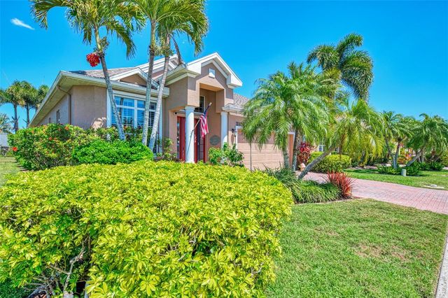 2104 MATTAMY COURT, Venice, FL 34292