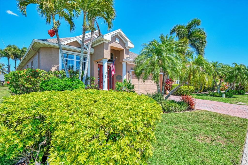 Image 1 of property listing at 2104 MATTAMY COURT, Venice, FL 34292