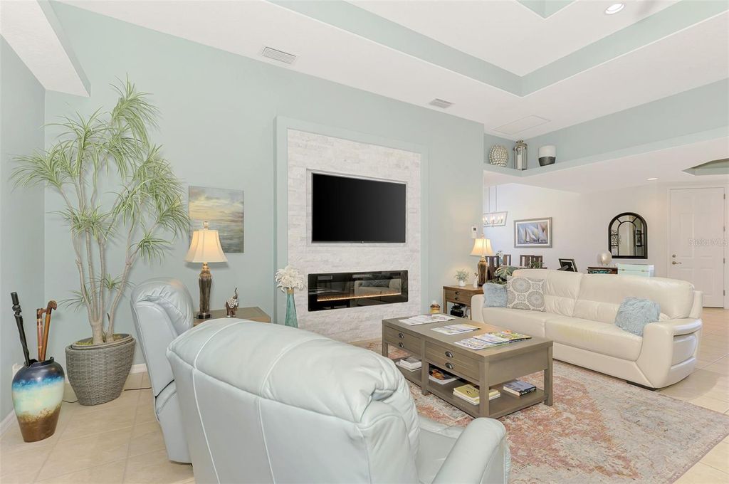 Image 17 of property listing at 2104 MATTAMY COURT, Venice, FL 34292