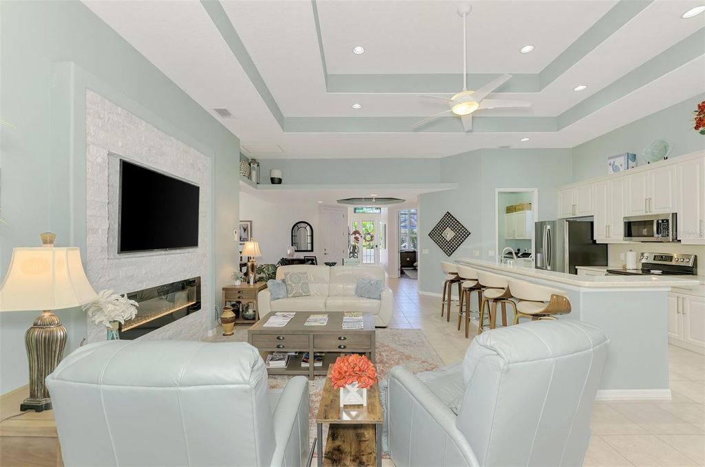 Image 18 of property listing at 2104 MATTAMY COURT, Venice, FL 34292