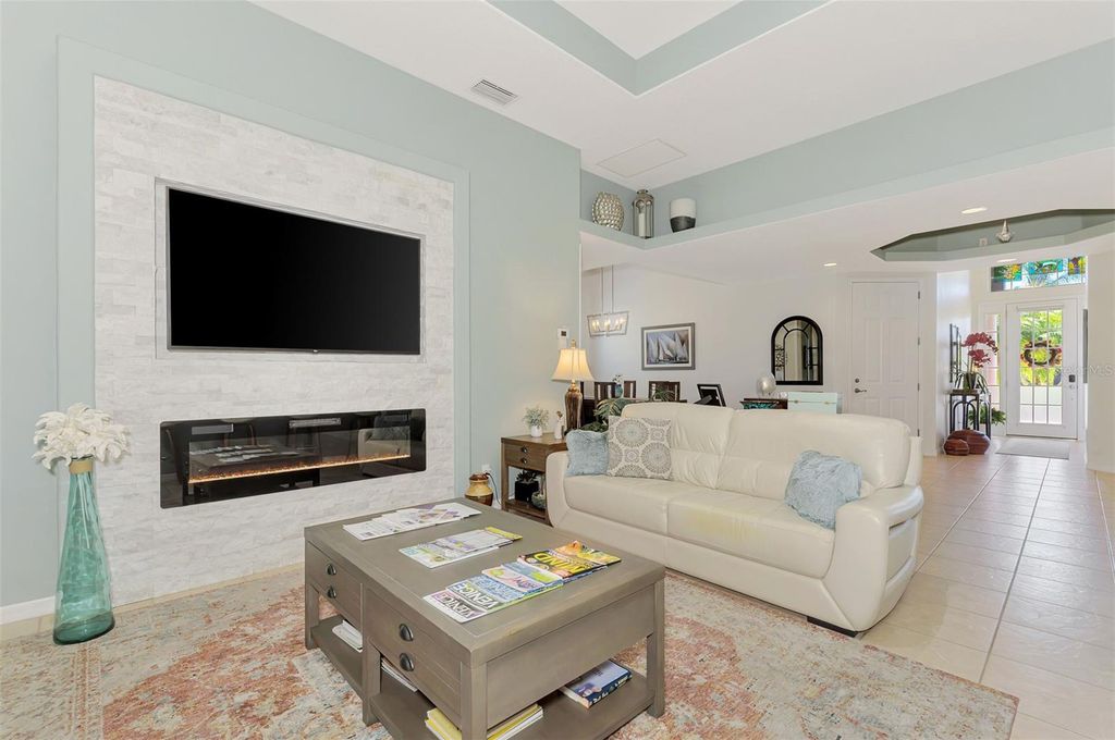 Image 19 of property listing at 2104 MATTAMY COURT, Venice, FL 34292