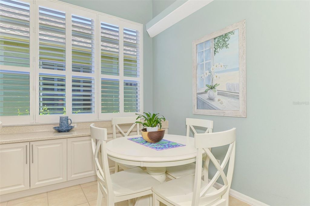 Image 28 of property listing at 2104 MATTAMY COURT, Venice, FL 34292