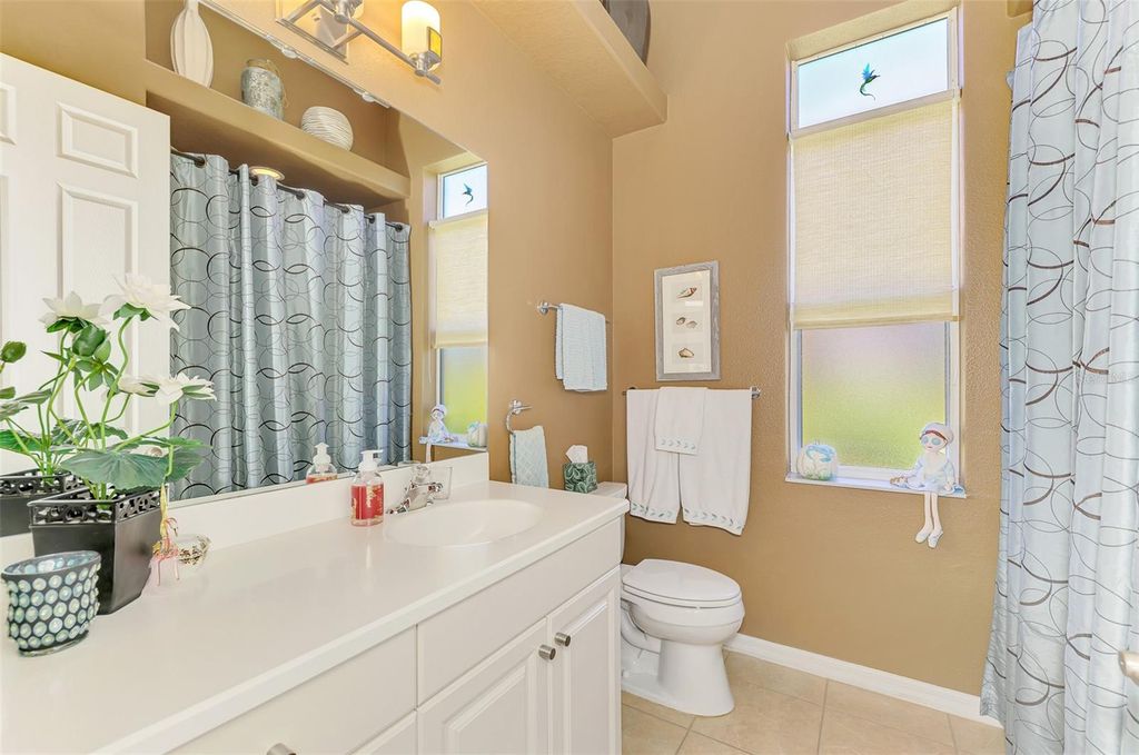Image 39 of property listing at 2104 MATTAMY COURT, Venice, FL 34292