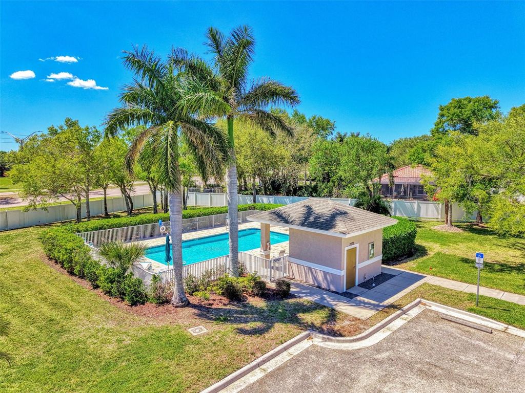 Image 53 of property listing at 2104 MATTAMY COURT, Venice, FL 34292