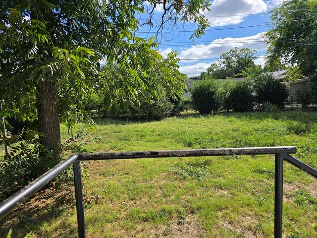 210 N Jefferson Street, San Angelo, TX 76901