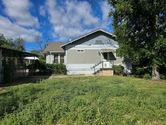 210 N Jefferson Street, San Angelo, TX 76901