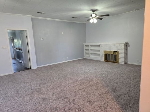 210 N Jefferson Street, San Angelo, TX 76901