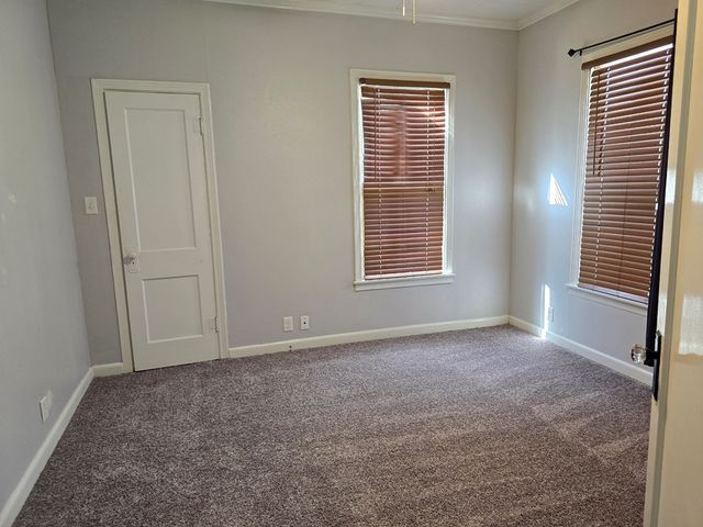 210 N Jefferson Street, San Angelo, TX 76901