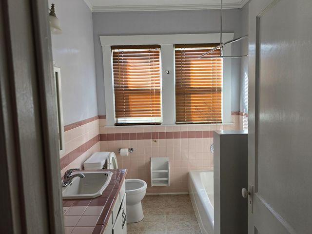 210 N Jefferson Street, San Angelo, TX 76901