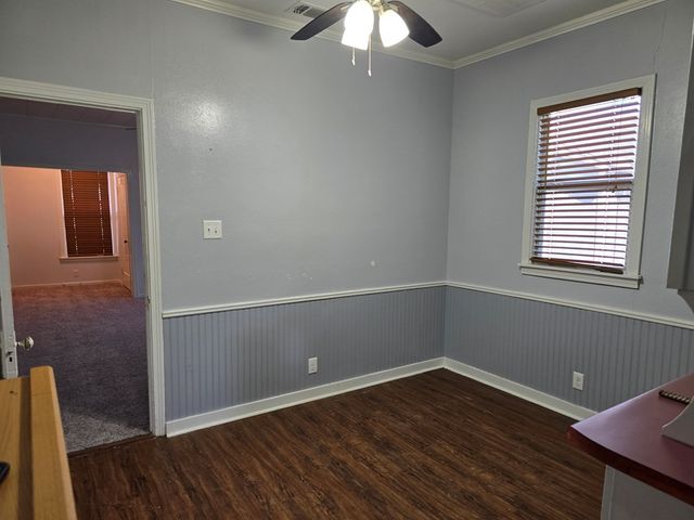 210 N Jefferson Street, San Angelo, TX 76901