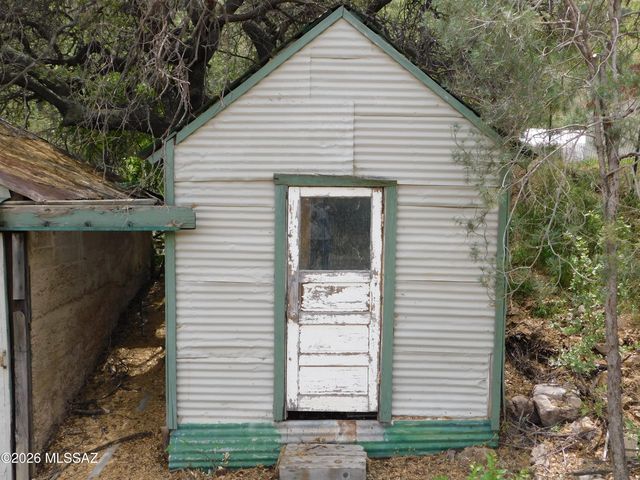 1697 Tombstone Canyon, Bisbee, AZ 85603