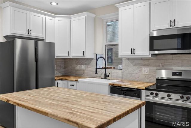 4119 Enright Avenue, St Louis, MO 63108