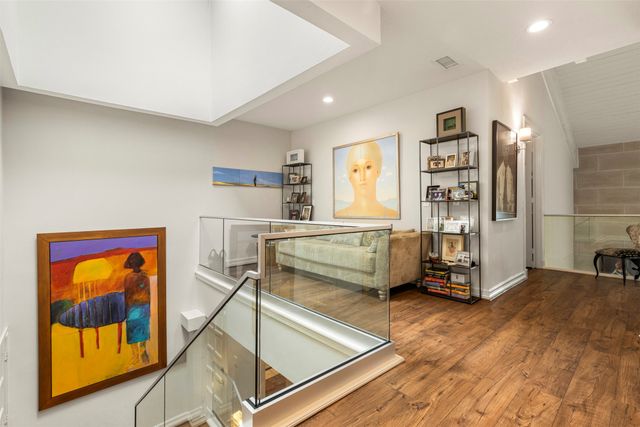 3424 GILLESPIE 5, Dallas, TX 75219