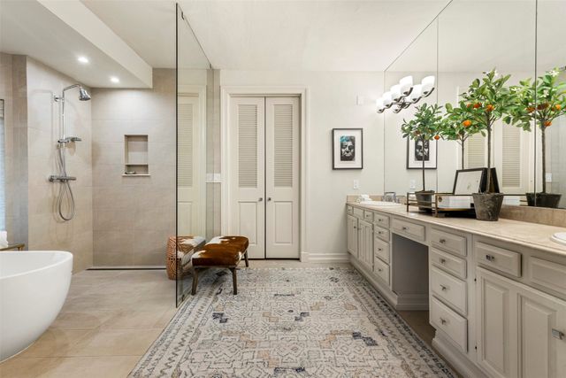 3424 GILLESPIE 5, Dallas, TX 75219