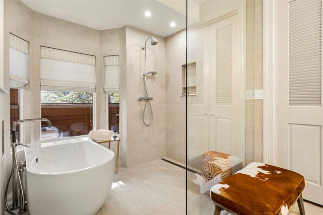 3424 GILLESPIE 5, Dallas, TX 75219