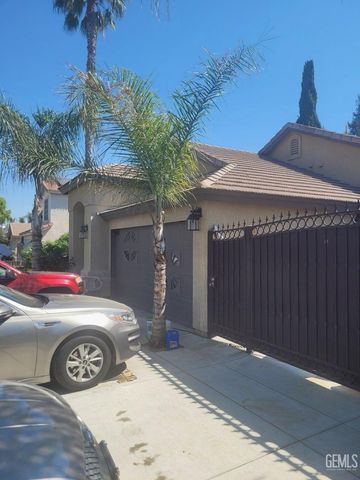 6907 Rush Point Court, Bakersfield, CA 93313