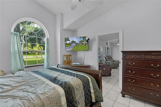 36535 EAGLE DRIVE, Grand Island, FL 32735