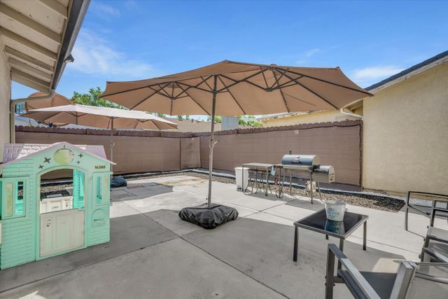 901 Wilma Dr, Modesto, CA 95351