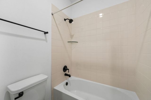 32034 Sweet Pea Meadows Drive, Hockley, TX 77447