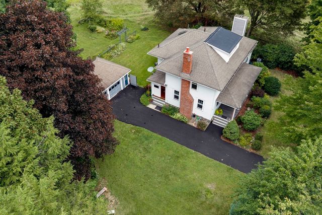 26 Nelson Pl, Worcester, MA 01605