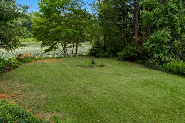 26 Nelson Pl, Worcester, MA 01605