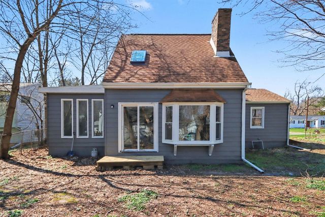 1332 Manor Street, Kalamazoo, MI 49006