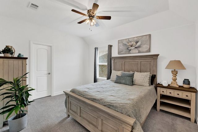 820 Basket Willow Terrace, Fort Worth, TX 76052