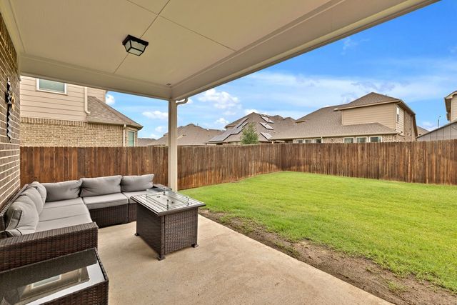 820 Basket Willow Terrace, Fort Worth, TX 76052
