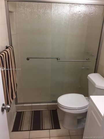 1308 Drexel Ave 202, Miami Beach, FL 33139