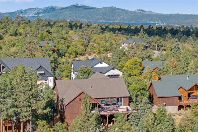 1658 Tuolumne Road, Big Bear City, CA 92314