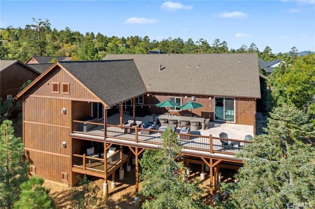 1658 Tuolumne Road, Big Bear City, CA 92314