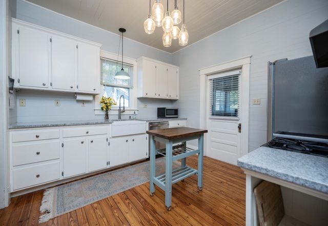 380 Sam Davis Rd, Smyrna, TN 37167