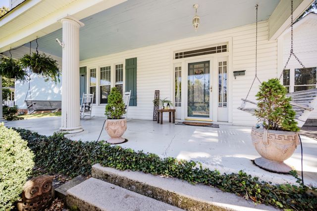 380 Sam Davis Rd, Smyrna, TN 37167