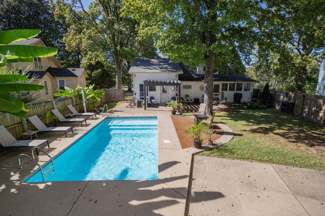 380 Sam Davis Rd, Smyrna, TN 37167