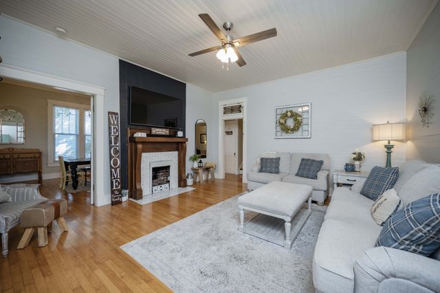 380 Sam Davis Rd, Smyrna, TN 37167