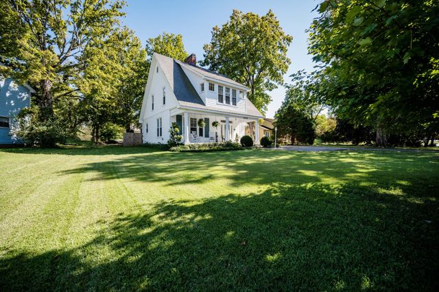 380 Sam Davis Rd, Smyrna, TN 37167