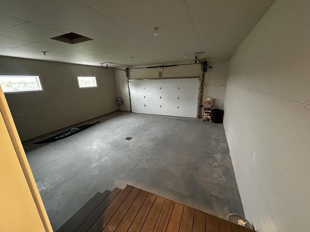 801 1st Avenue NW, Hillsboro, ND 58045 — photo 5