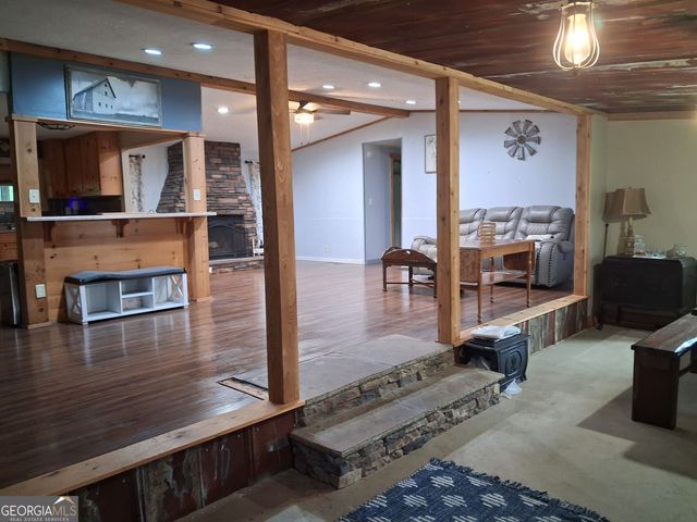1812 Pickard Road, Thomaston, GA 30286