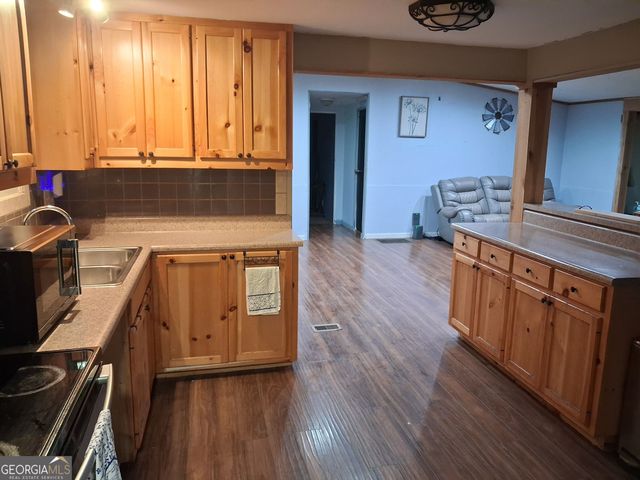 1812 Pickard Road, Thomaston, GA 30286